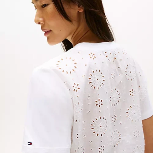 Cropped Embroidered-Back T-Shirt Disponible 2 Colores